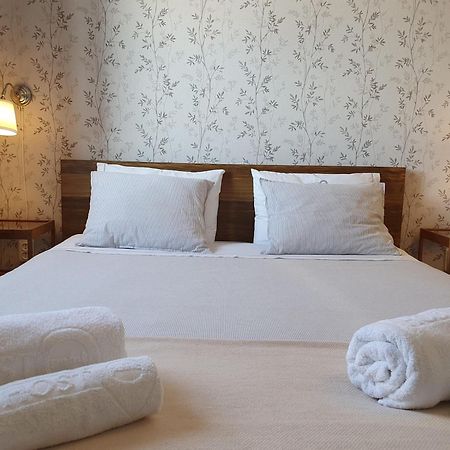 Moradia Familiar Piscina 5Min Praia By Host-Point Charneca  Luaran gambar